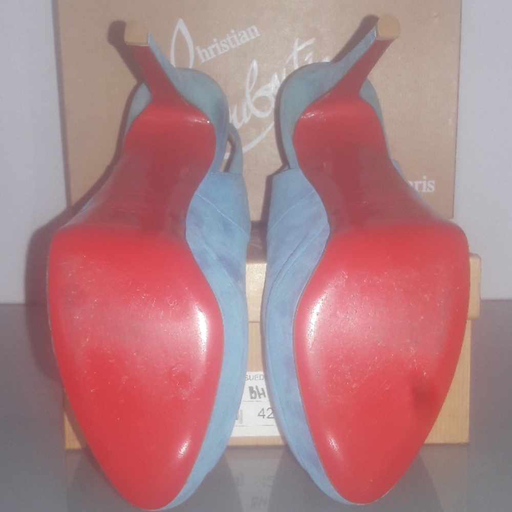 CHRISTIAN LOUBOUTIN 42